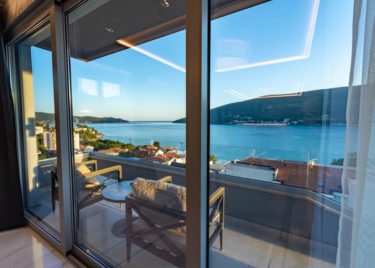 Garni Hotel Kruso Herceg Novi Eksteriør billede