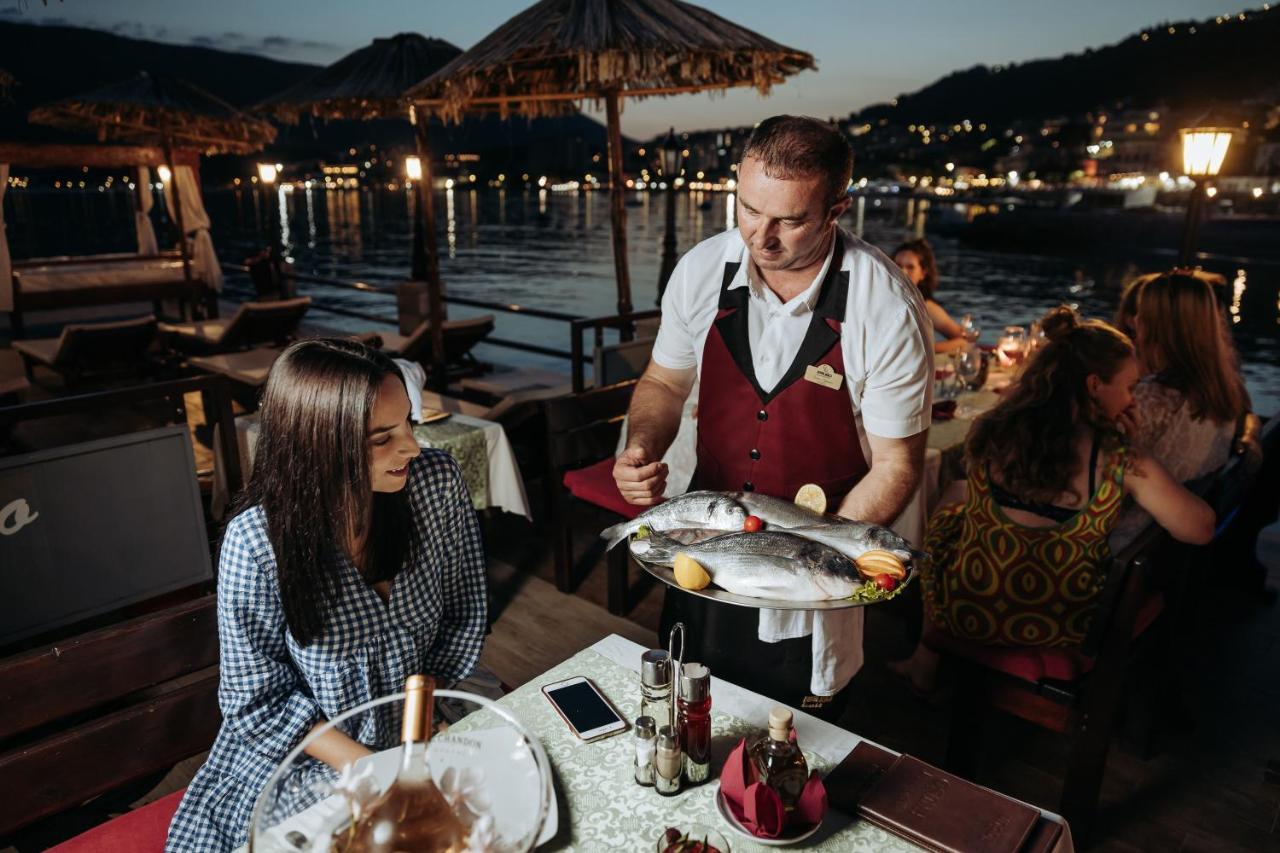 Garni Hotel Kruso Herceg Novi Eksteriør billede