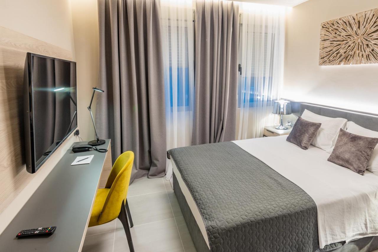 Garni Hotel Kruso Herceg Novi Eksteriør billede