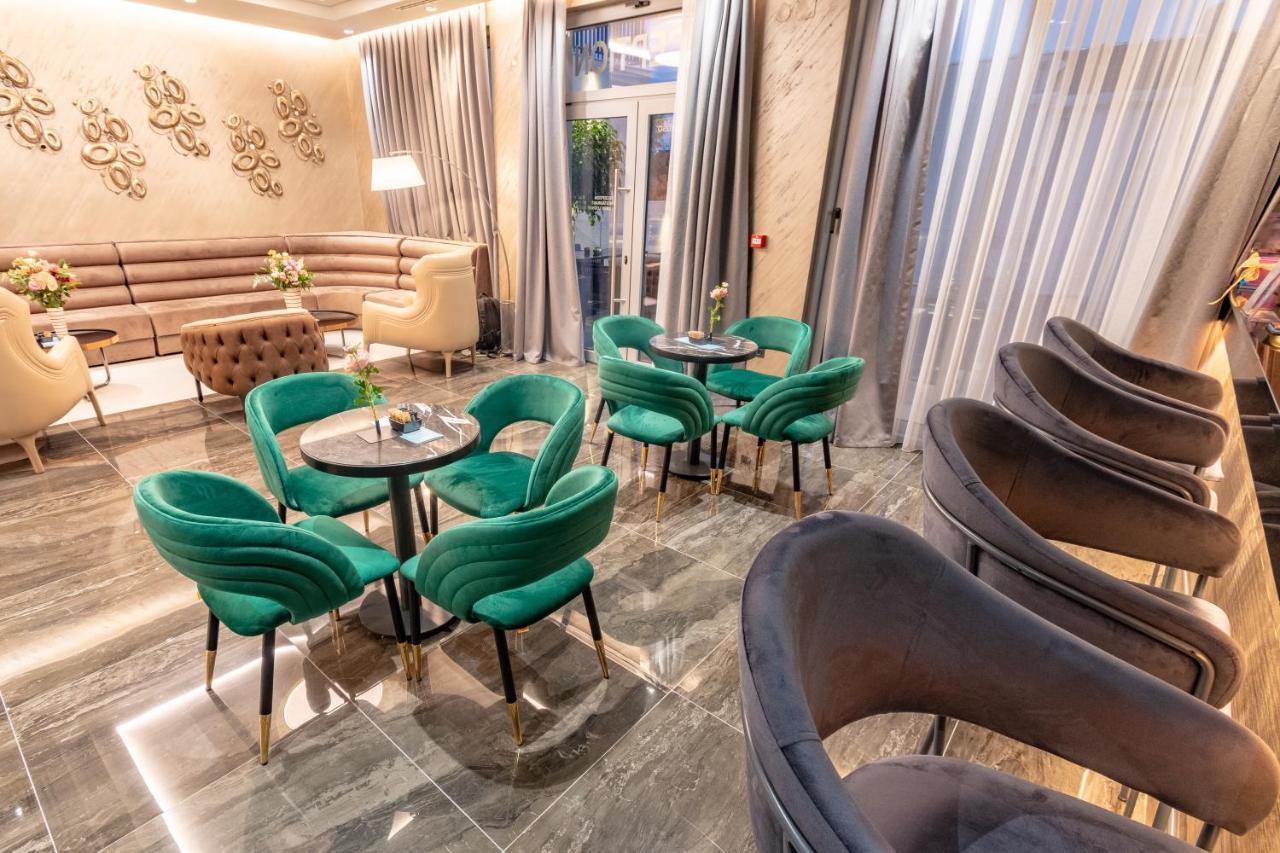 Garni Hotel Kruso Herceg Novi Eksteriør billede