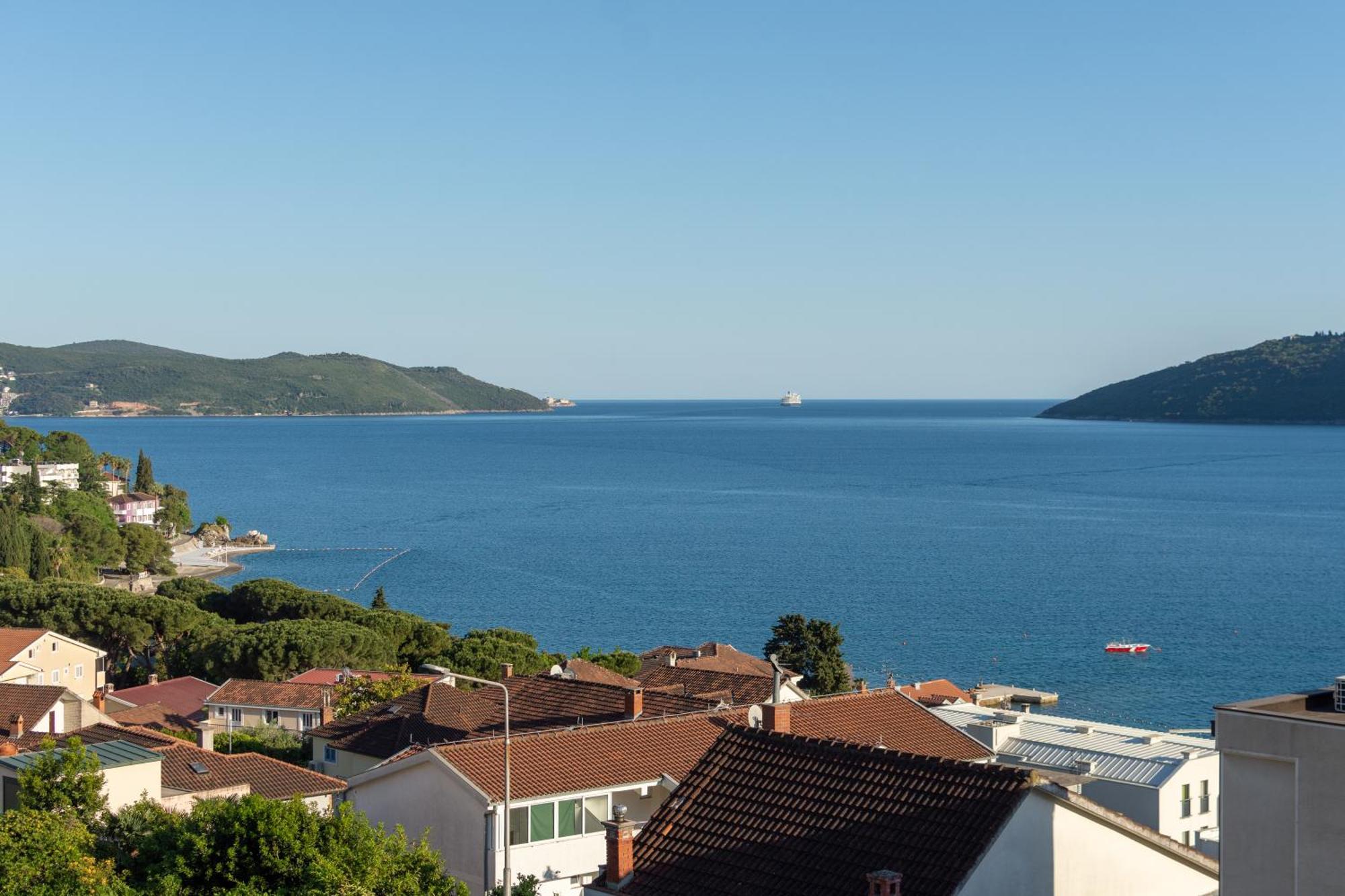 Garni Hotel Kruso Herceg Novi Værelse billede